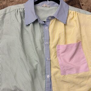 Women’s button up top
